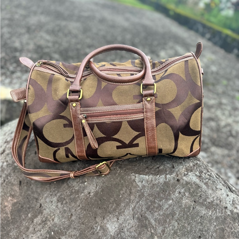 Unbranded Duffle Travel Bag Adjustable Straps Leather Like with Pockets - Picture 12 of 15